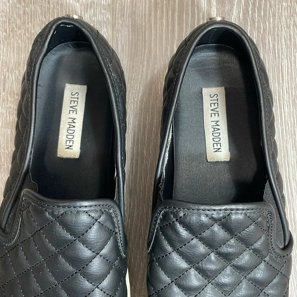 Steve Madden Ecentrcq Quilted Black Slip On Shoes 9.5 - Picture 6 of 16
